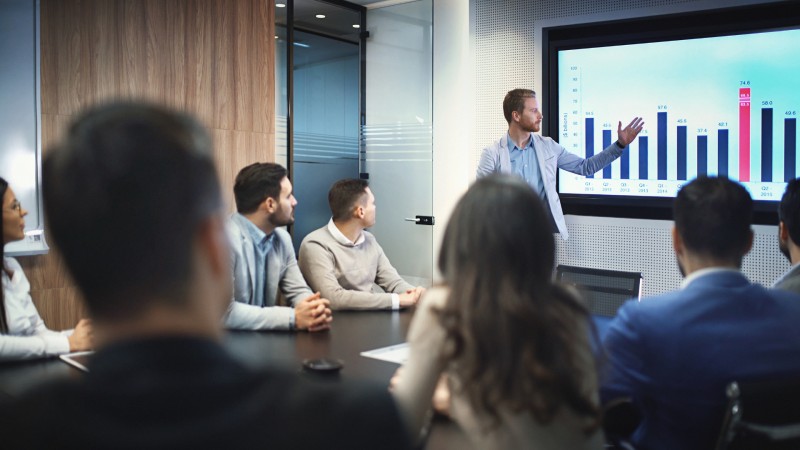 Equiper une salle de réunion pour des visio conférence fréquentes à Lyon dans le 69