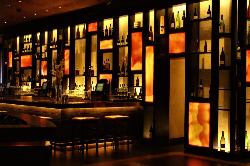 Acheter du matériel audiovisuel de type enceintes, écrans TV et éclairages pour équiper un bar ambiance et restaurant dans la région Auvergne Rhône Alpes .png