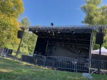 Notre zone d'activité pour ce service Prestataire technique pour réalisation d'éclairage sur mesure pour un cocktail